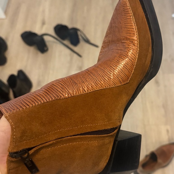 Rotunda Arge Block Heel Boots | Camel Suede + Embossed Leather | Size 7 US 37 EU - Picture 4 of 13